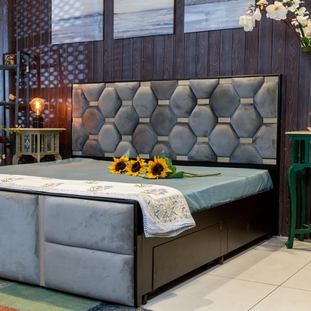 Opera Bed