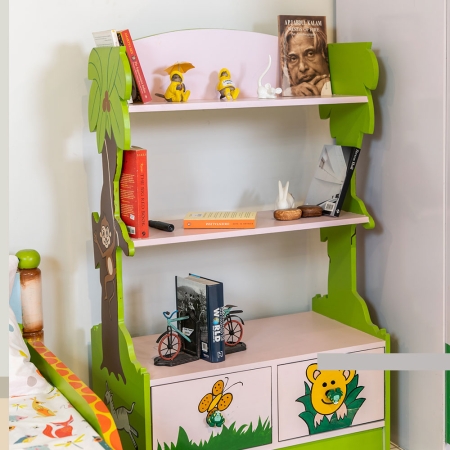 Jungle Theme Book Shelf