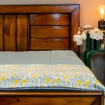 Pannel Bed